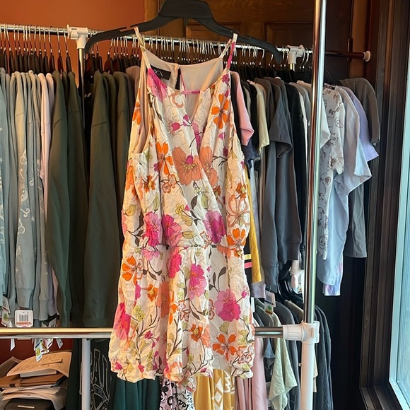 BCX romper - Picture 3 of 8